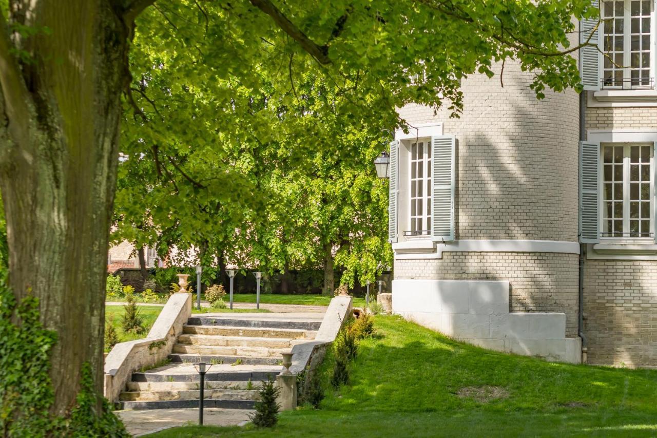 Le Chateau De Cormicy Bed & Breakfast Екстериор снимка